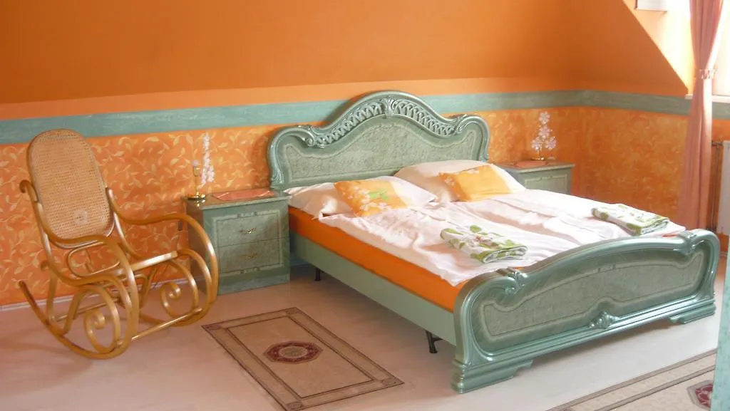 Diana Vendeghaz Guest House Eger